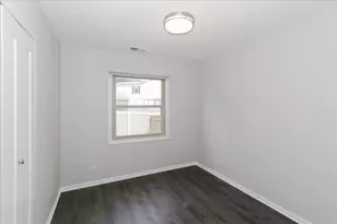 5049 Lichfield Dr, Hoffman Estates, IL 60010 - Photo 19