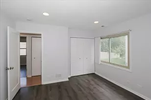 5049 Lichfield Dr, Hoffman Estates, IL 60010 - Photo 17
