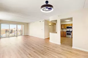 750 Pearson St, Des Plaines, IL 60016 - Photo 3