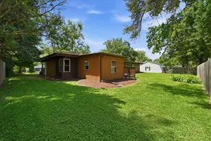 1460 Eagle Rd, Elgin, IL 60123 - Photo 25