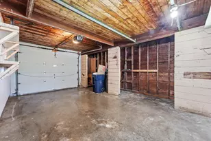 1460 Eagle Rd, Elgin, IL 60123 - Photo 23