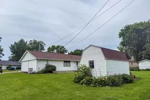 1619 Skyline Dr, Danville, IL 61832 - Photo 23