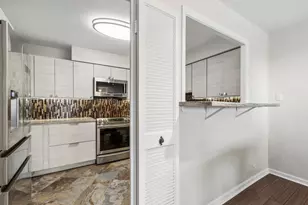6007 N Sheridan Rd, Chicago, IL 60660 - Photo 9