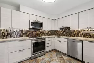 6007 N Sheridan Rd, Chicago, IL 60660 - Photo 7