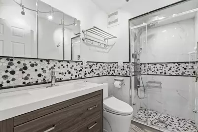 6007 N Sheridan Road #9E, Chicago, IL 60660 - Photo 13