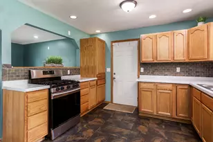 4636 Bobtail Cir, Rockford, IL 61109 - Photo 13