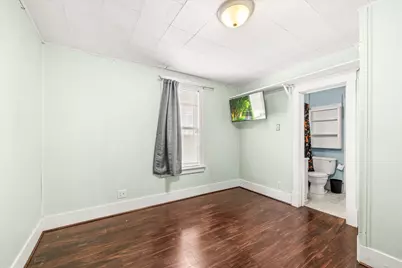 849 N 11th Street, Dekalb, IL 60115 - Photo 9