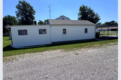 104 E Poplar Street, Odin, IL 62870 - Photo 35