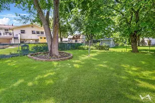 135 Jeffery Ln, Schaumburg, IL 60193 - Photo 19