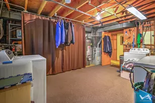 135 Jeffery Ln, Schaumburg, IL 60193 - Photo 17