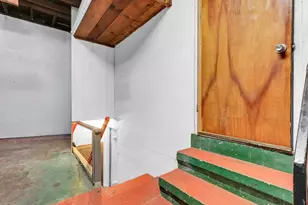 1708 W Green St, Champaign, IL 61821 - Photo 23