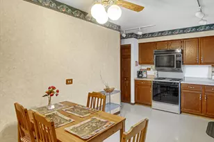 308 Pacific Dr, Bolingbrook, IL 60440 - Photo 17