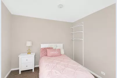 319 S Braintree Drive, Schaumburg, IL 60193 - Photo 17