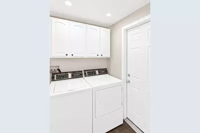 319 S Braintree Drive, Schaumburg, IL 60193 - Photo 11