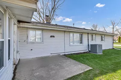319 S Braintree Drive, Schaumburg, IL 60193 - Photo 23