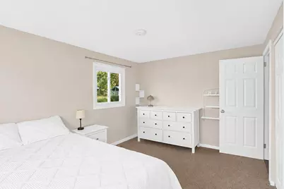 319 S Braintree Drive, Schaumburg, IL 60193 - Photo 13