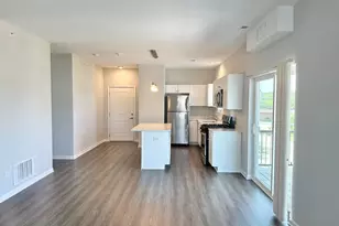 855 E Main St, East Dundee, IL 60118 - Photo 7