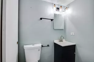 1486 W Jefferson Ave, Naperville, IL 60540 - Photo 13