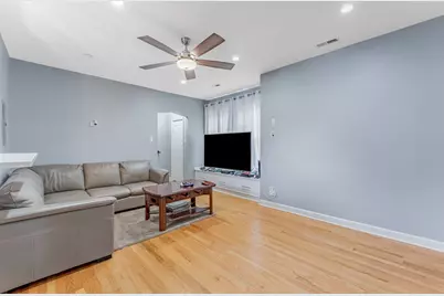 5717 N Kimball Avenue #2N, Chicago, IL 60659 - Photo 5