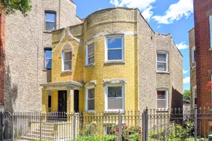 2251 N Sawyer Ave, Chicago, IL 60647 - Photo 1