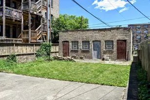 2251 N Sawyer Ave, Chicago, IL 60647 - Photo 3