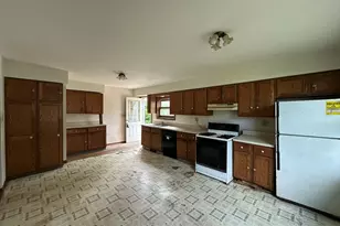 15240 Hilltop Dr, Orland Park, IL 60462 - Photo 9