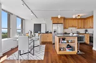 2626 N Lakeview Ave, Chicago, IL 60614 - Photo 7