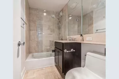 2626 N Lakeview Avenue #1102, Chicago, IL 60614 - Photo 13
