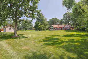 3S654 Terrace Dr, North Aurora, IL 60542 - Photo 35