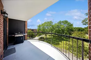 1515 E Central Rd, Arlington Heights, IL 60005 - Photo 23