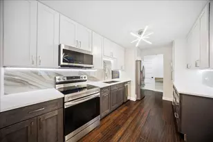 1515 E Central Rd, Arlington Heights, IL 60005 - Photo 9