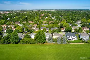 2736 Willow Ridge Dr, Naperville, IL 60564 - Photo 61
