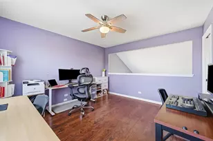 2213 Roaring Creek Dr, Aurora, IL 60503 - Photo 17