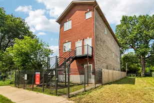 7018 S Dorchester Ave, Chicago, IL 60637 - Photo 3