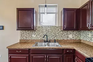 7018 S Dorchester Ave, Chicago, IL 60637 - Photo 11
