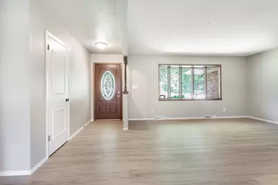 4776 Rainbow Ridge, Rockford, IL 61109 - Photo 3