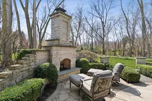 2455 Persimmon Dr, Saint Charles, IL 60174 - Photo 5