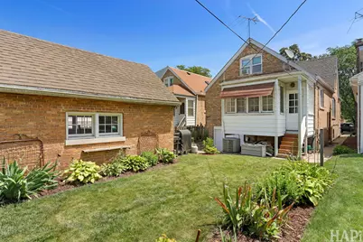 7846 Kenneth Avenue, Skokie, IL 60076 - Photo 25