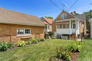 7846 Kenneth Ave, Skokie, IL 60076 - Photo 25