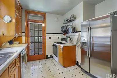 7846 Kenneth Avenue, Skokie, IL 60076 - Photo 7