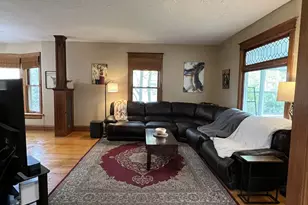 519 Palace St, Aurora, IL 60506 - Photo 7
