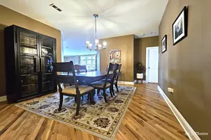 545 W Aldine Ave, Chicago, IL 60657 - Photo 9