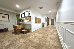 545 W Aldine Ave, Chicago, IL 60657 - Photo 25