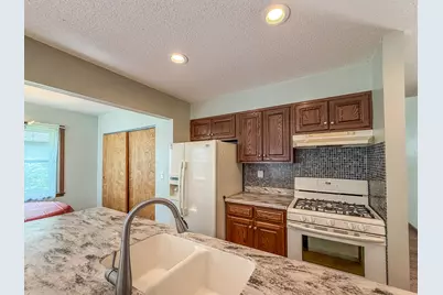 2314 Mulberry Court, Champaign, IL 61821 - Photo 9