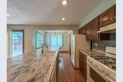2314 Mulberry Court, Champaign, IL 61821 - Photo 7