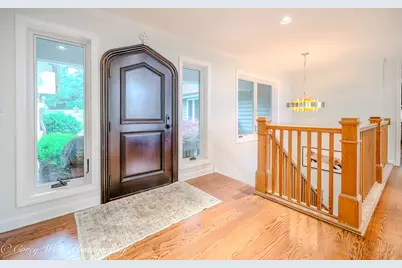 39W944 Deer Run Drive, Saint Charles, IL 60175 - Photo 7