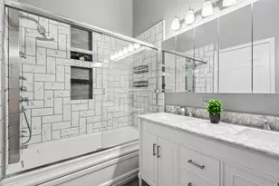 949 N Willard Ct, Chicago, IL 60642 - Photo 7