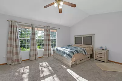 158 N Palmer Drive, Bolingbrook, IL 60490 - Photo 11