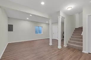 158 N Palmer Dr, Bolingbrook, IL 60490 - Photo 17