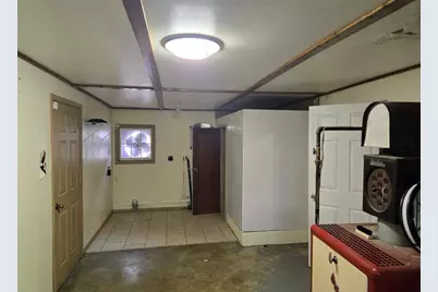 128 W Homer Avenue, Harrisburg, IL 62946 - Photo 13